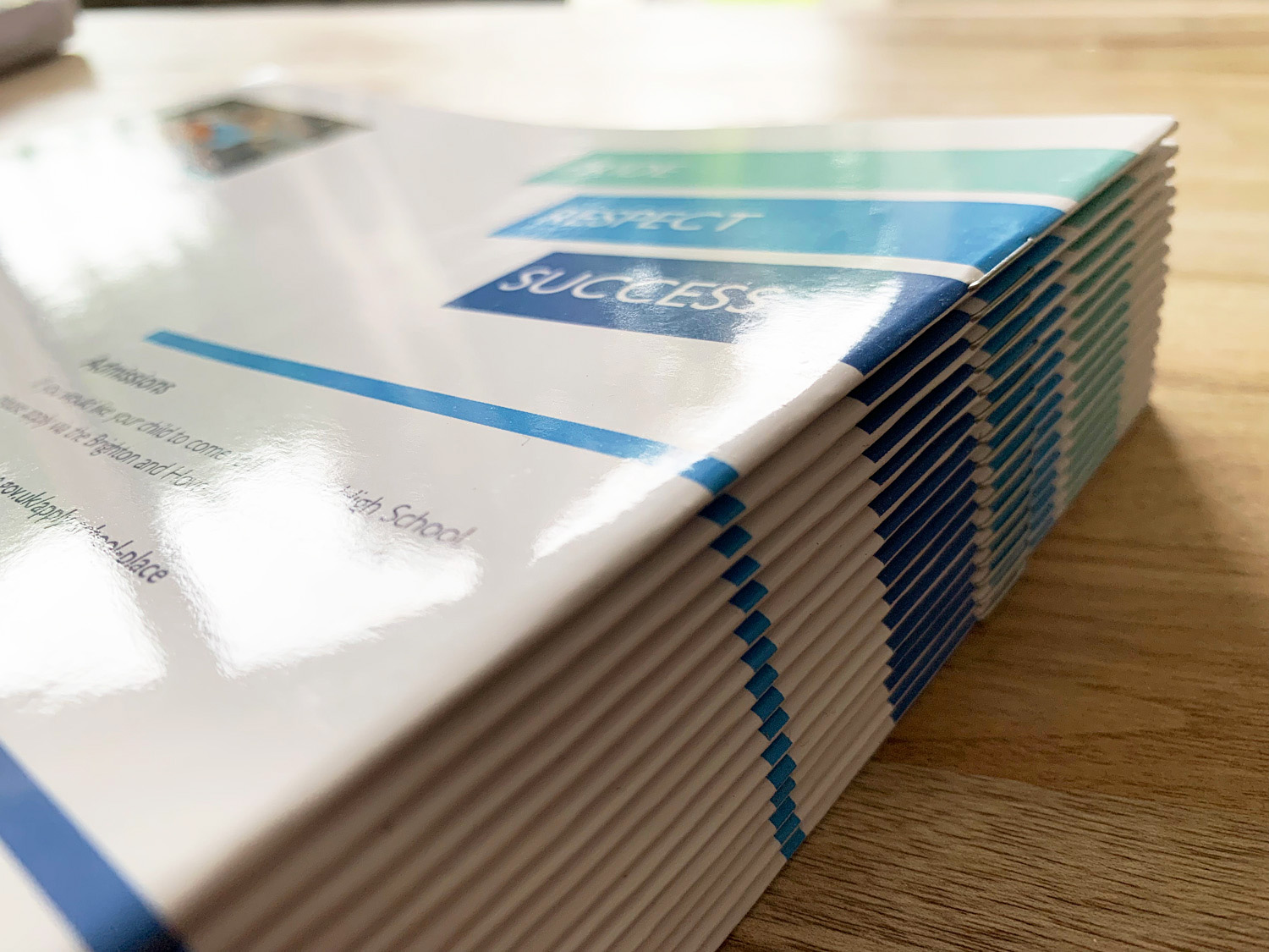 10 Tips for an Eye-Catching School Prospectus Brochure